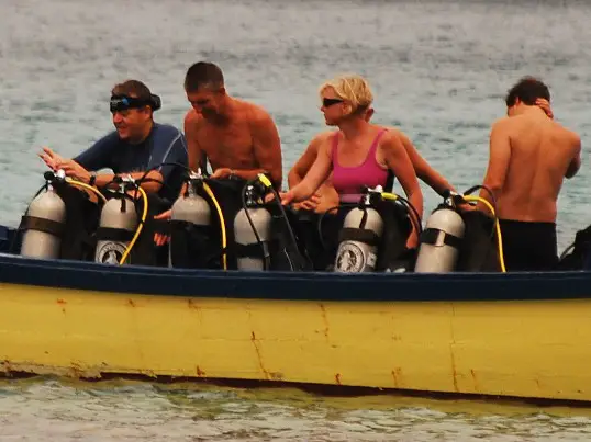 Padi Diving In Indonesia